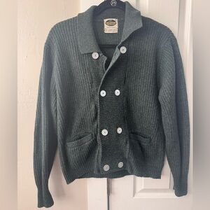 Elegant Double-Breasted Pea Coat in Dark Green